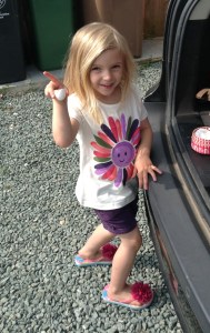 Look, Mummy, I found an egg