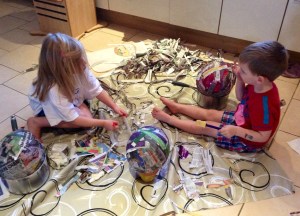 Making papier-mache balloons