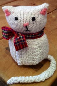 Knitted Cat